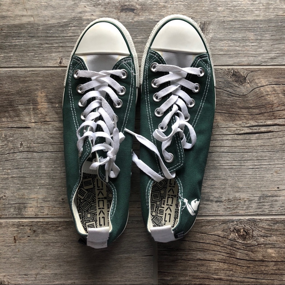 Michigan state low top converse style shoes - Picture 1 of 7